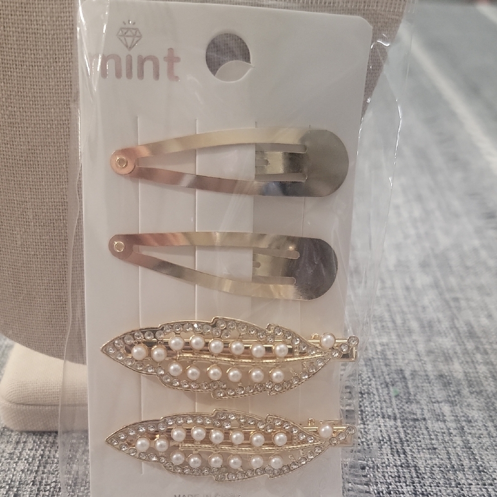 Cottagecore Style Mint Gold and Cream Hair Clip Set